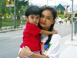 [Click for large photo]