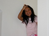 [Click for large photo]