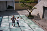 [Click for large photo]