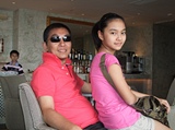 [Click for large photo]